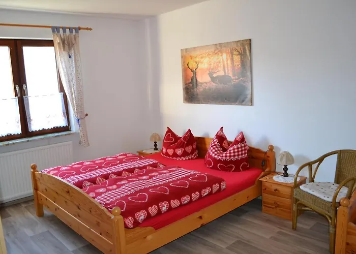 Отель Edelweiss *