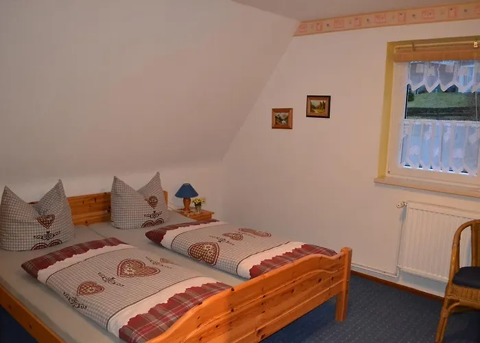 Отель Edelweiss