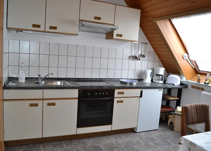 Отель Edelweiss